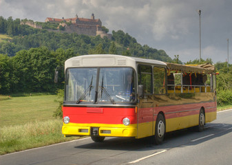 Fototapeta na wymiar Deutschland Deutschlandbus