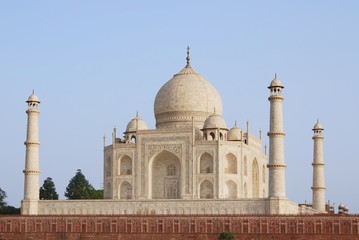 Fototapeta na wymiar Taj Mahal from Yamuna side