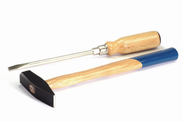 Schraubendreher und Hammer
