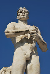 Statua di atleta allo stadio dei Marmi, Roma Italia