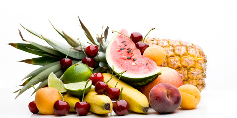 Bunte Mischung aus verschiedenen Obstsorten