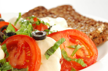 Tomatoes with mozzarela
