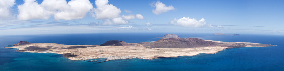 panoramic view of La Graciosa, Montaña Clara, Allegranza