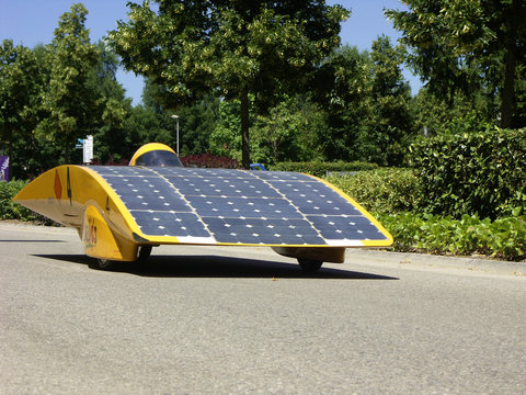 voiture à énergie solaire