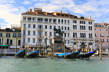 The scenery of Venice from a boat tour