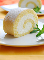 zitronenrolle - kuchen dessert