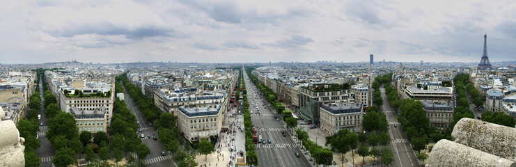 Champs-Elysées in Paris