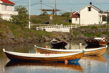 Obraz premium Old boats in a protected fjord