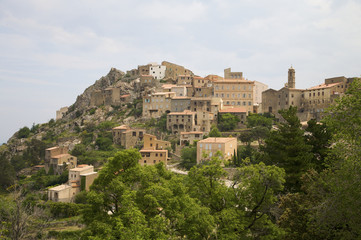 Fototapeta na wymiar Village on hilltop, Corsica