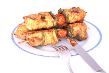manger des brochettes
