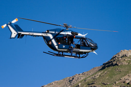 H&eacute;licopt&egrave;re EC145