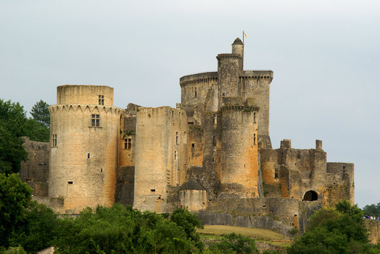 ch&acirc;teau