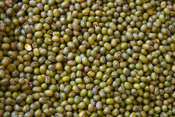 Green pea in the market
