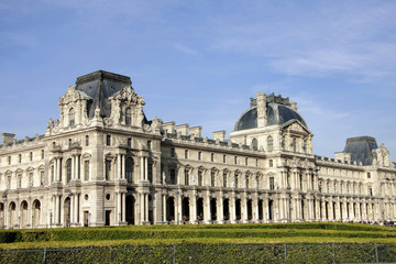 Fototapeta na wymiar Musée du Louvre - Paryż