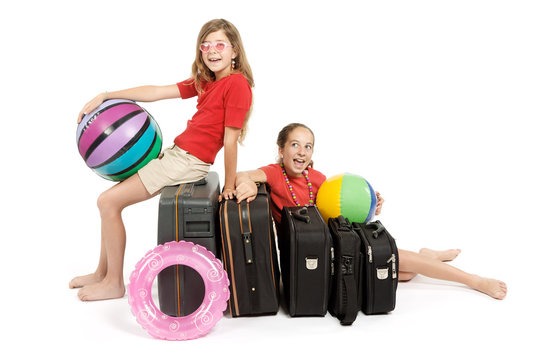 Enfant avec valises et bagages