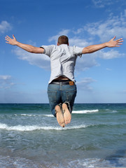 Sprung ins Meer