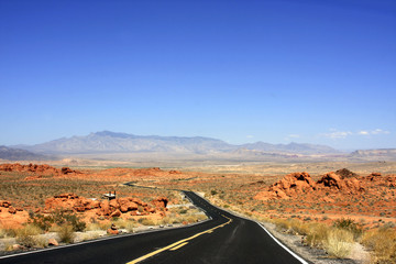 Road going through Valley of Fire Nevada State Park