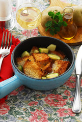 Zuppa con trifoglio - Cucina alle erbe e fiori