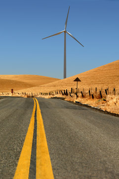 Power generating windmill, Rio Vista California.