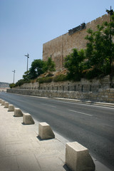 road beside jerusalem old city walls