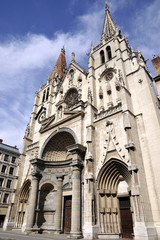 Fototapeta na wymiar Eglise saint-Nizier, Lyon, france