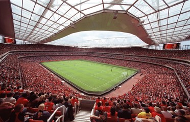Fototapeta premium Widok stadionu piłkarskiego Emirates