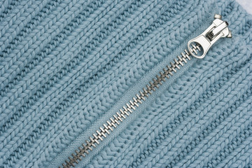 Zipper on Sweater - knitting pattern with purls and knits