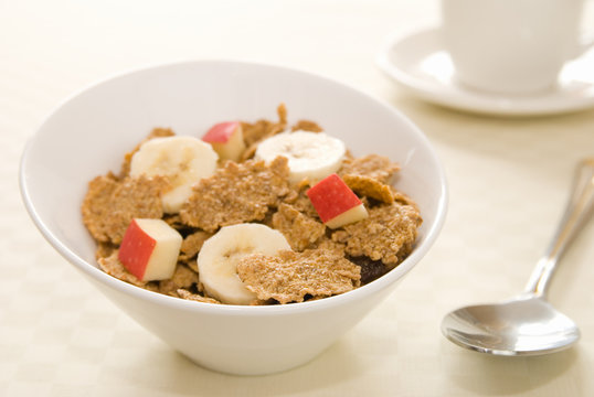 High key image of breakfast cereal with fruit