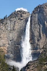 Fototapeta na wymiar Wodospad Yosemite