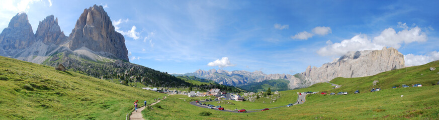 Fototapeta na wymiar Sella Joch Panorama - Groden (Südtirol)