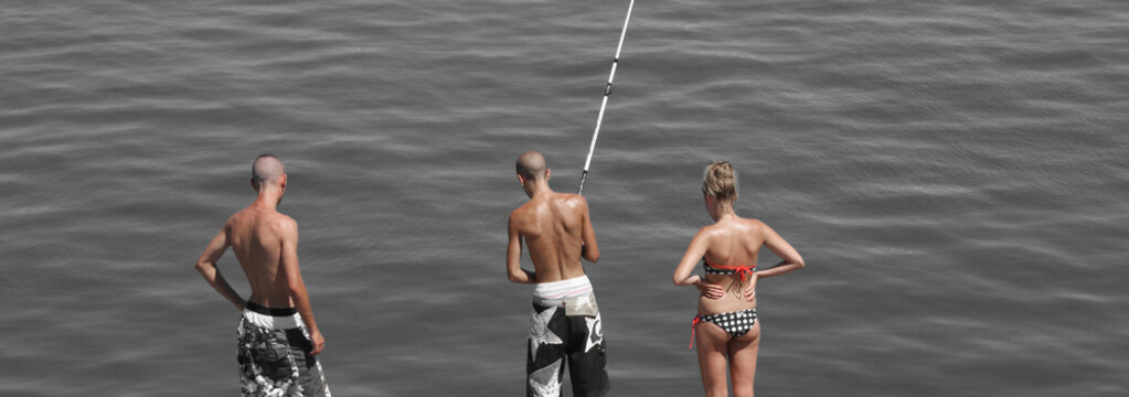 GRUPO AMIGOS PESCANDO