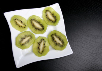 pieces of kiwi