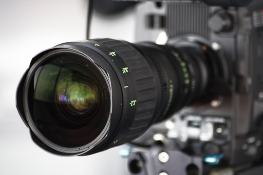 high definition hd cam camera lens close up