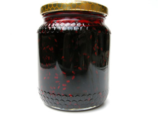 Holundermarmelade im Glas