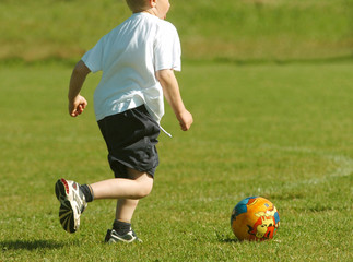 football - enfant ballon