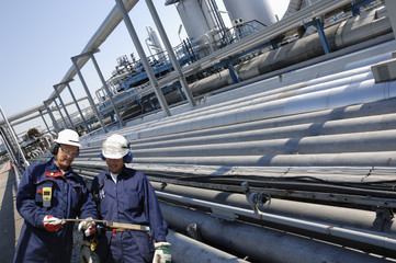 engineers  and massive pipeline construction