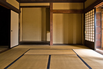 Fototapeta premium „Tatami” i „Shoji” w starym japońskim pokoju.