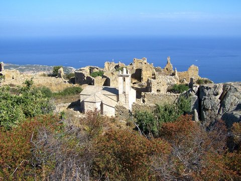 Village abandonn&eacute; d'Occi