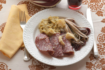 Antipasto di formaggio grana e polenta - Veneto