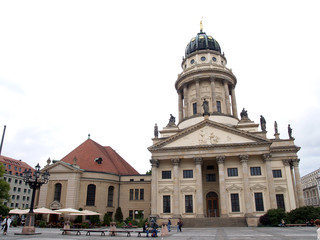 Gendarmenmarkt französischer Dom totale