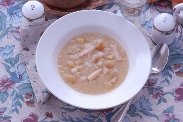 Zuppa di asparagi e patate - Primi Emilia Romagna