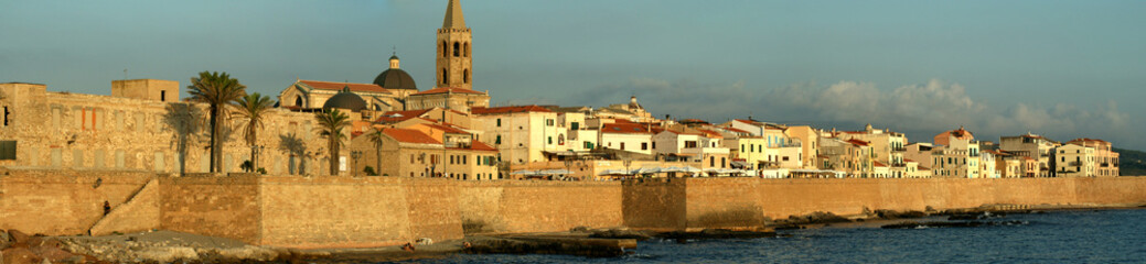 Panoramica Bastioni Alghero - obrazy, fototapety, plakaty