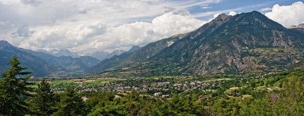 Paysage des Hautes-Alpes, près de Guillestre