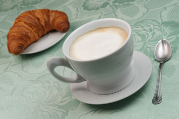 A nice breakfast, with a good cappuccino