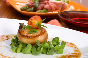 Ginger Soy Scallops wrapped by bacon cherry tomatoes