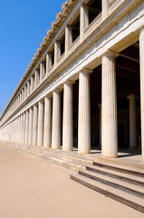 Fototapeta na wymiar the columns of Greek museum