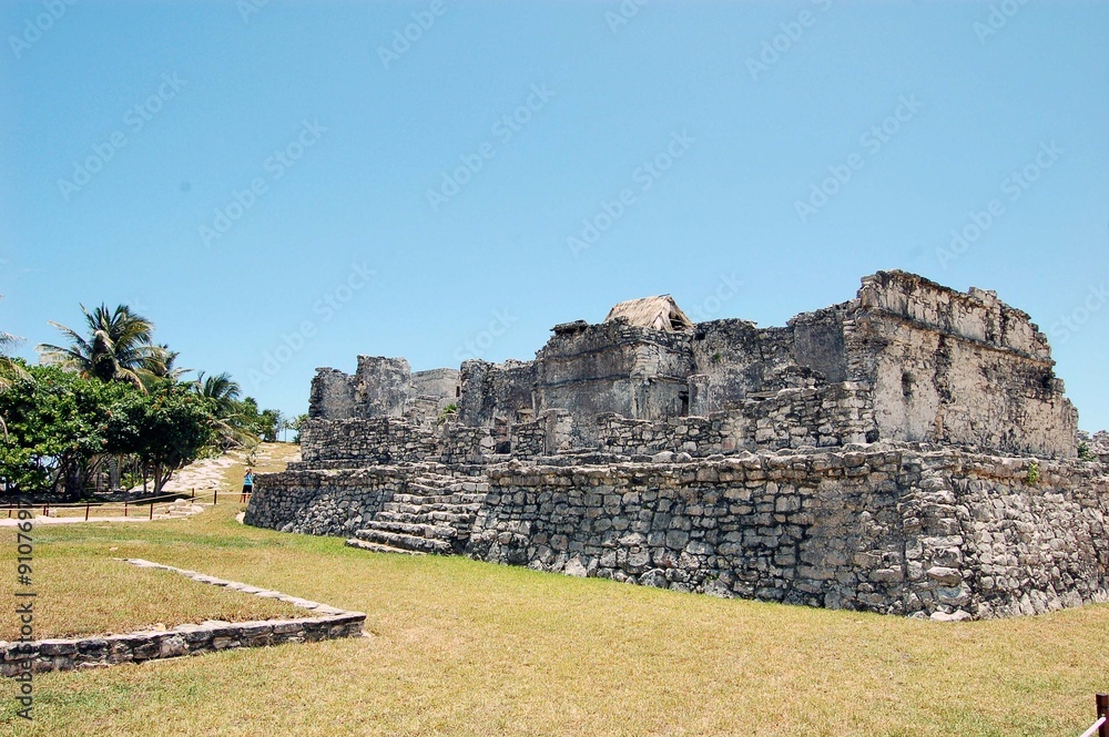 Wall mural mayan ruin