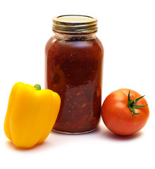 A mild salsa made with tomatoes and mild peppers