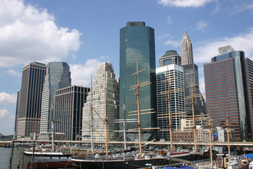 Fototapeta na wymiar The NYC Skyline viewed from South Street Seaport