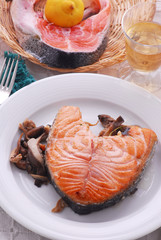Salmone ai funghi - Secondi di pesce